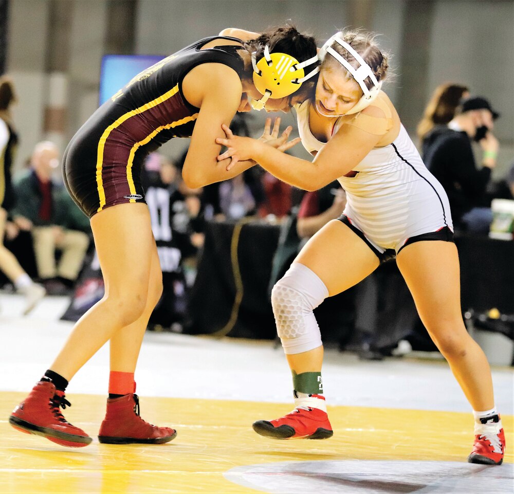 Royal girls wrestler wins state title, Othello boys team takes